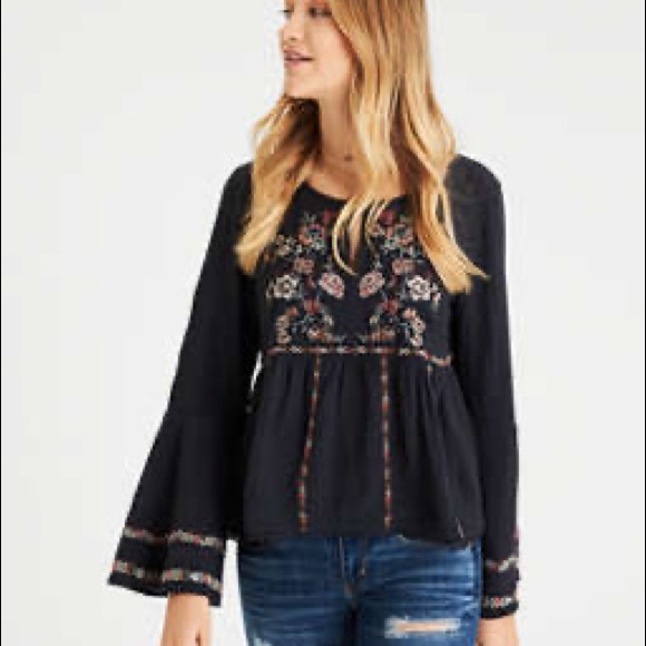 American Eagle Outfitters Tops - American Eagle bell sleeve top